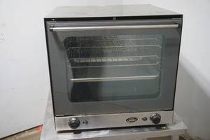 lot 168 image: Cadco Unox oven