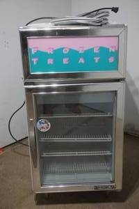 lot 178 image: Beveridge air freezer