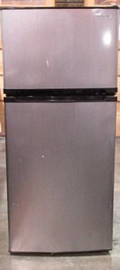 Insignia - 4.3 Cu. Ft. Mini Fridge with Top Freezer - Stainless steel