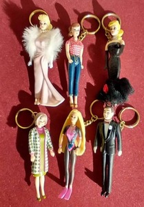 lot 65 image: (6) Barbie Keychains