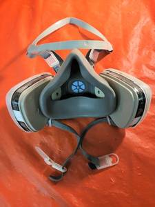 3M Particulate Filter Face Mask