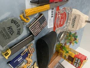 Men�s jewelry Rifle Butt Mix