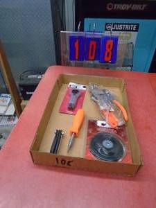 lot 108 image: Flat of tools. As shown.