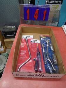 lot 141 image: Flat of tools. As shown.
