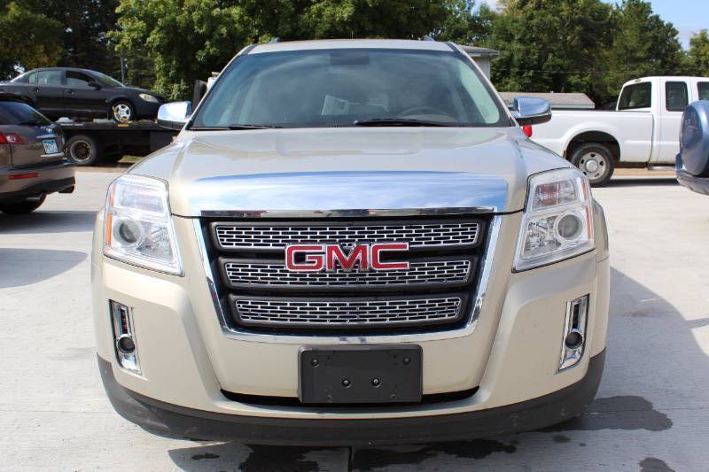 lot 3 image: 2012 GMC Terrain SLT 2 AWD 4dr SUV