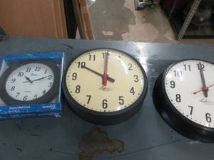 3 clocks...
