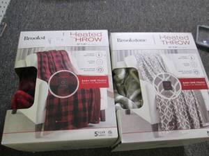 2 heated throws untested...