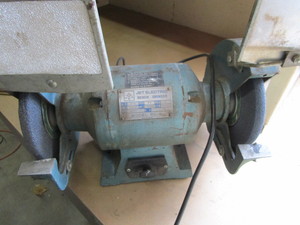lot 19 image: Jet Bench Grinder