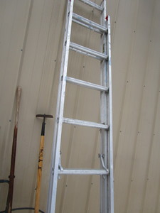 lot 63 image: Keller Ladder