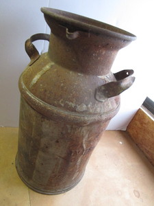 lot 68 image: Shorty Milk Can