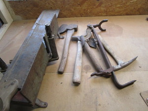 lot 96 image: Vintage Brick Tong, Hatchets