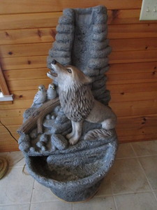 lot 112 image: Wolf Fountain