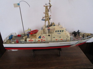 lot 116 image: US Coast Guard Toy Boat