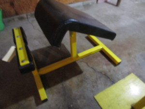 Romain Chair Crunches