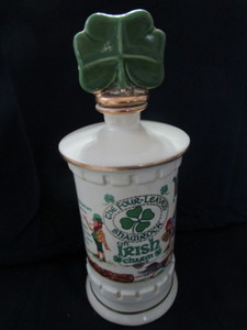 Annual Irish Decanter 1977