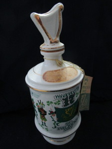Annual Irish Decanter 1984