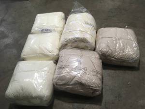 Lot of assorted Comforters New various models and sizes review pictures