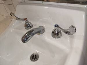 lot 78 image: Commercial Kohler Rectangle Bathroom Sink