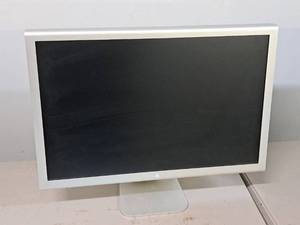 lot 1559 image: Apple iMac 22 PC with Cables