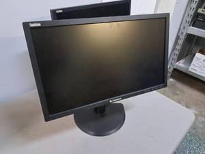 lot 1564 image: Lenovo LT2223pwC Think Vision 21 LCD Backlight Computer Monitor