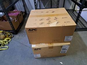 lot 1649 image: APC Smart-UPS X 3000 Battery Backup (New in Box)