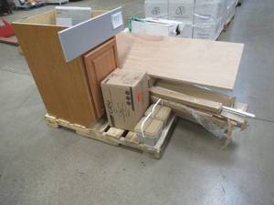 lot 201 image: WholesaleSalvage Pallet (Building Materials, Flooring, Rags And More) - SOLD AS IS