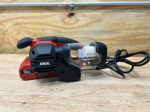 lot 14 image: Skil 7510-01 120 Volt 3-InchX 18-InchBelt Sander