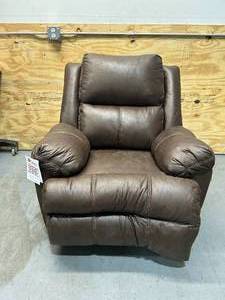 lot 100 image: Rocker Recliner