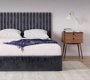 lot 1 image: Signature Sleep Memoir 8 Inch Gel Memory Foam Mattress, Queen Size