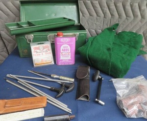 lot 17 image: METAL UNION UTILITY CHEST FILLED WITH GUN GOODIES