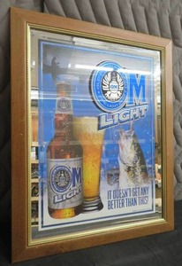 lot 28 image: OLD MILWAUKEE LIGHT MIRRORED SIGN