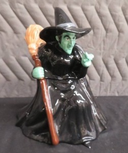 lot 64 image: WICKED WICH OF THE WEST COOKIE JAR