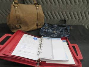 lot 69 image: NEW DAY 1 PLANNER  PURSES