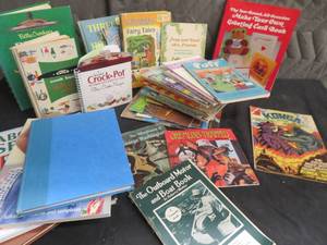 lot 71 image: BOOKS BOOKS AND MORE BOOKS.