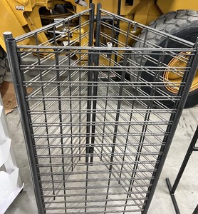 WIRE TRIANGLE DISPLAY RACK