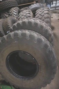 loader tires