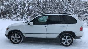 lot 2 image: 2006 BMW X5 4.4i AWD