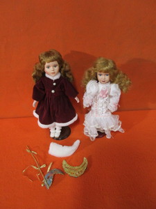 (2) Porcelain Dolls 16