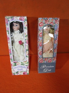 (2) Porcelain Dolls 16