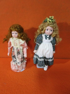 (2) Porcelain Dolls 16