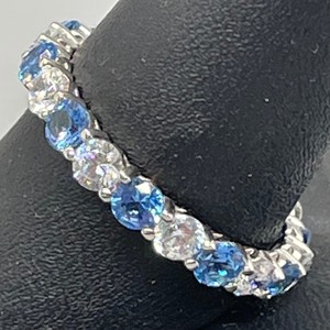 lot 23 image: Sensational Sterling Silver and Cubic Zirconia Ring