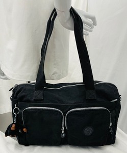 lot 52 image: Kipling Tote