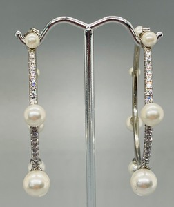 lot 90 image: Fine Costume Pearl Accented Hoop Earrings