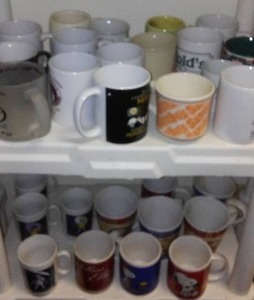 lot 1 image: Variety Of Mugs