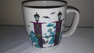 lot 41 image: Haunted Mansion, ABC Disney Mug