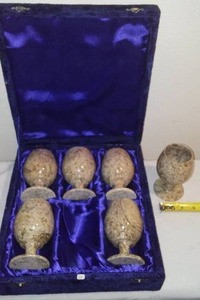 lot 59 image: (6) Marble Goblets In Velvet Case.