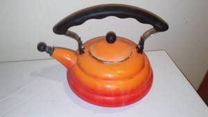 lot 65 image: Le Creuset Tea Kettle.