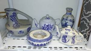 lot 68 image: Blue Stoneware