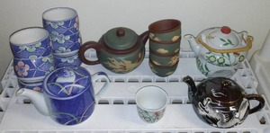 lot 87 image: Asian Style Teapots