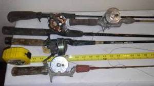 lot 88 image: (4) Rod And Reel Combos